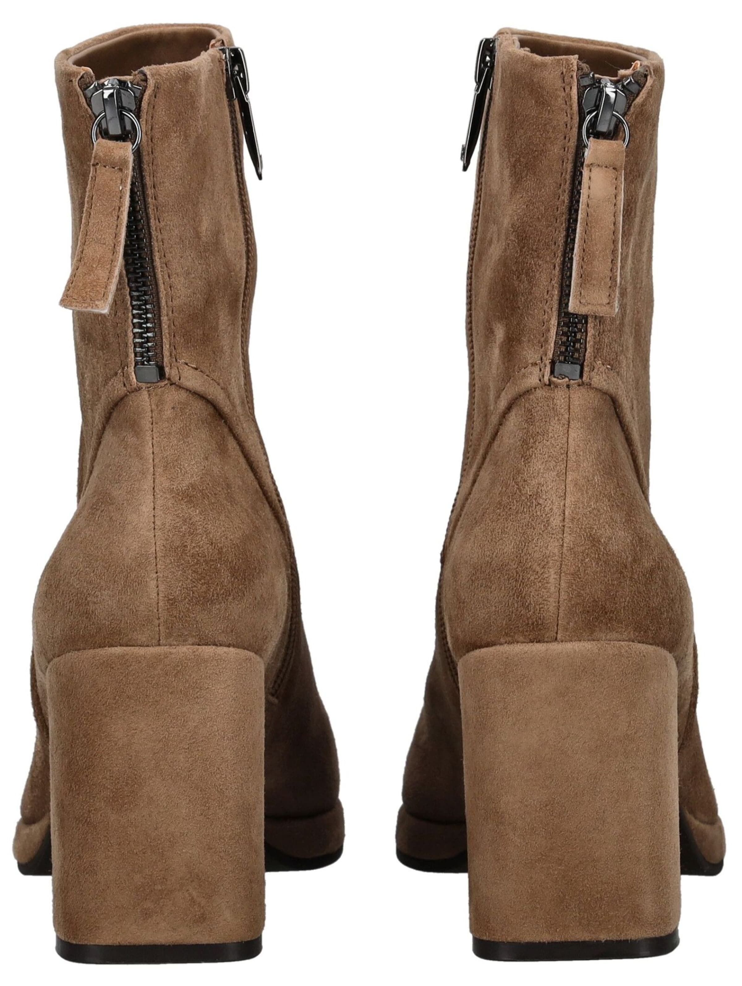 Regarde le Ciel Bootie in Brown
