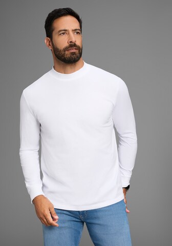 Man's World Shirt in White: front