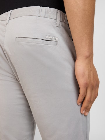 WOTEGA Regular Chino Pants in Grey