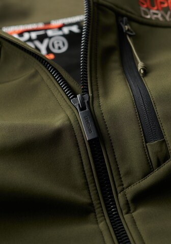 Superdry Performance Jacket in Green