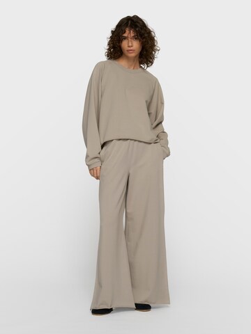 10Days Wide leg Pants in Grey: front