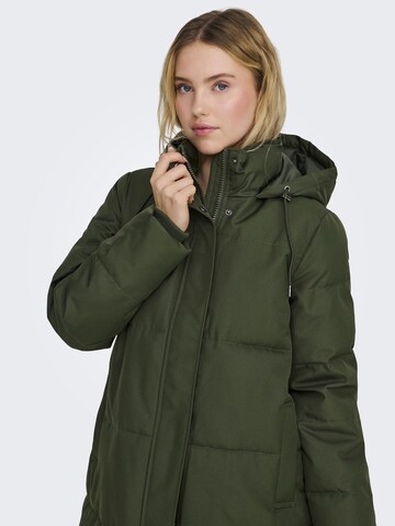 ONLY Wintermantel 'TENNA' in Groen