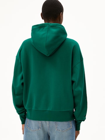 Veste de survêtement ARMEDANGELS en vert