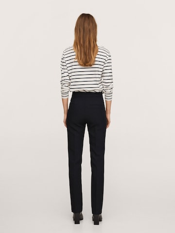 Regular Pantalon à plis 'Jess' MANGO en noir