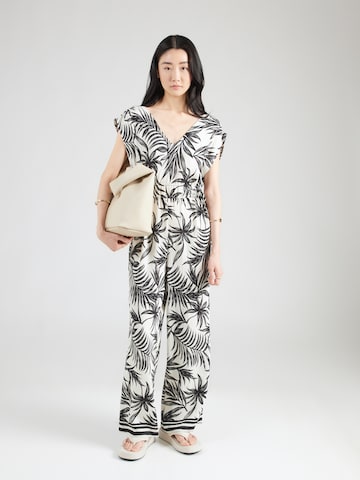 VILA - Jumpsuit 'VIGERDA' en negro: frente