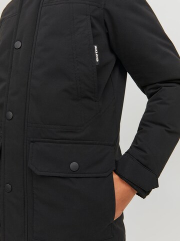 Veste d’hiver 'Winner' Jack & Jones Junior en noir