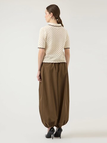 YAS - Camiseta en beige
