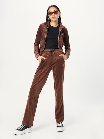 Juicy Couture Loosefit Broek 'Tina' in Bruin