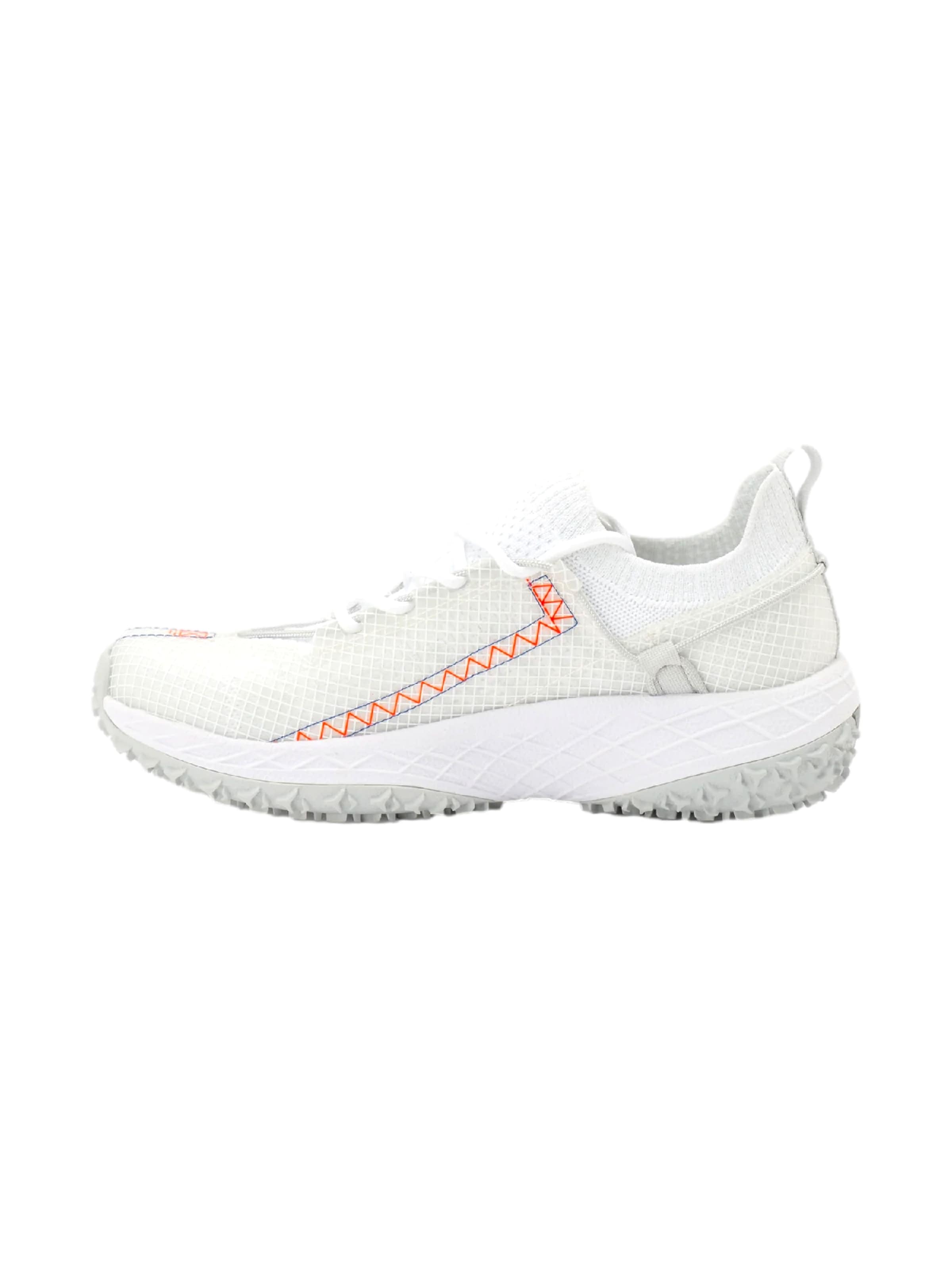 Uyn Låg sneaker 'Urban Trail' i vit: framsida