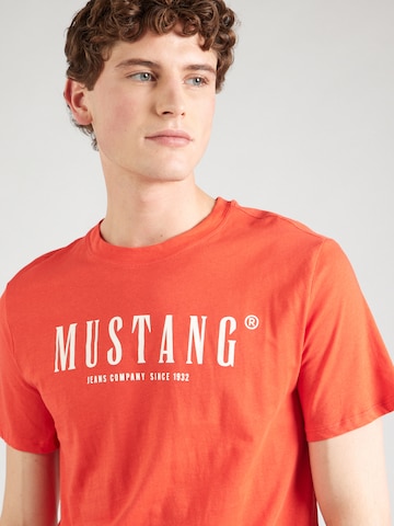 MUSTANG T-Shirt 'Austin' in Rot