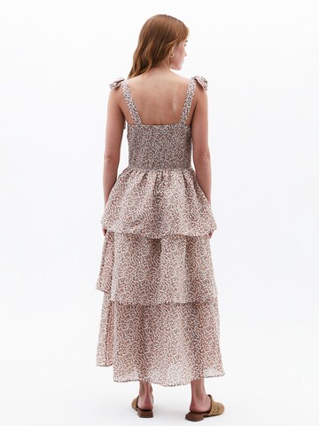 Robe OXXO en marron