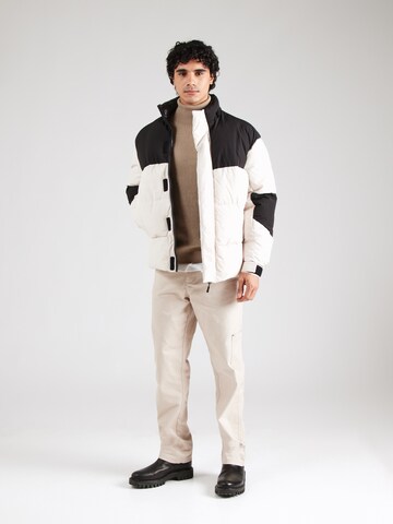 JACK & JONES Kurtka zimowa 'COURBAN PUFFER' w kolorze beżowy