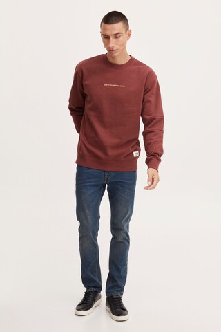 !Solid Sweatshirt 'Darton' in Red