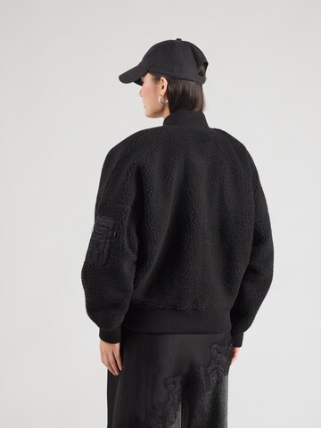 ALPHA INDUSTRIES Демисезонная куртка 'MA-1 VF' в Черный