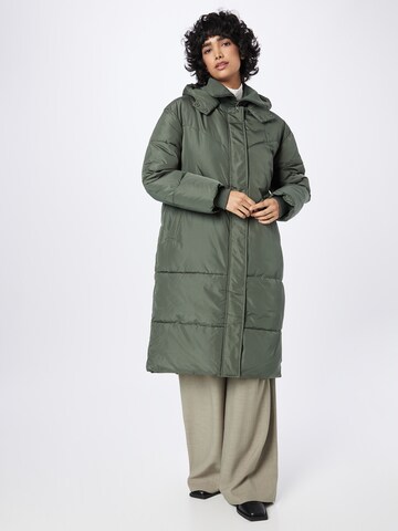 Soft Rebels Χειμερινό παλτό 'SRInga' σε πράσινο: μπροστά
