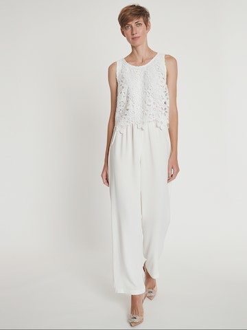 Ana Alcazar Jumpsuit ' Ladea ' in White: front