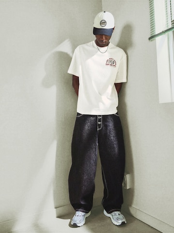 Bershka Shirt 'DADOS JOKER' in Wit