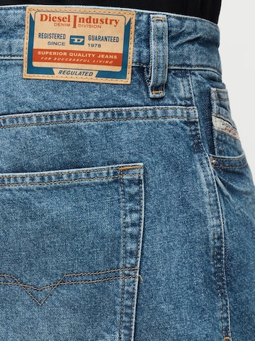 Wide Leg Jean 'DE-SIRE' DIESEL en bleu