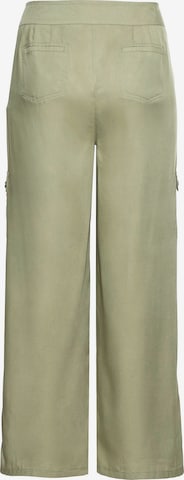 SHEEGO - Loosefit Pantalón cargo en verde