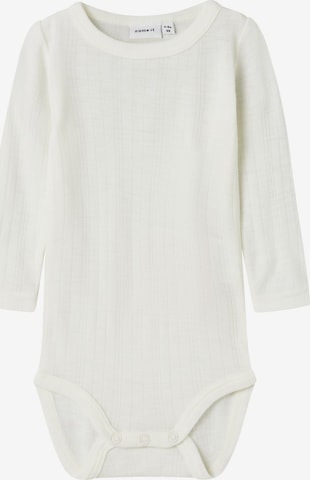 Barboteuse / body 'NBMWang' NAME IT en blanc : devant