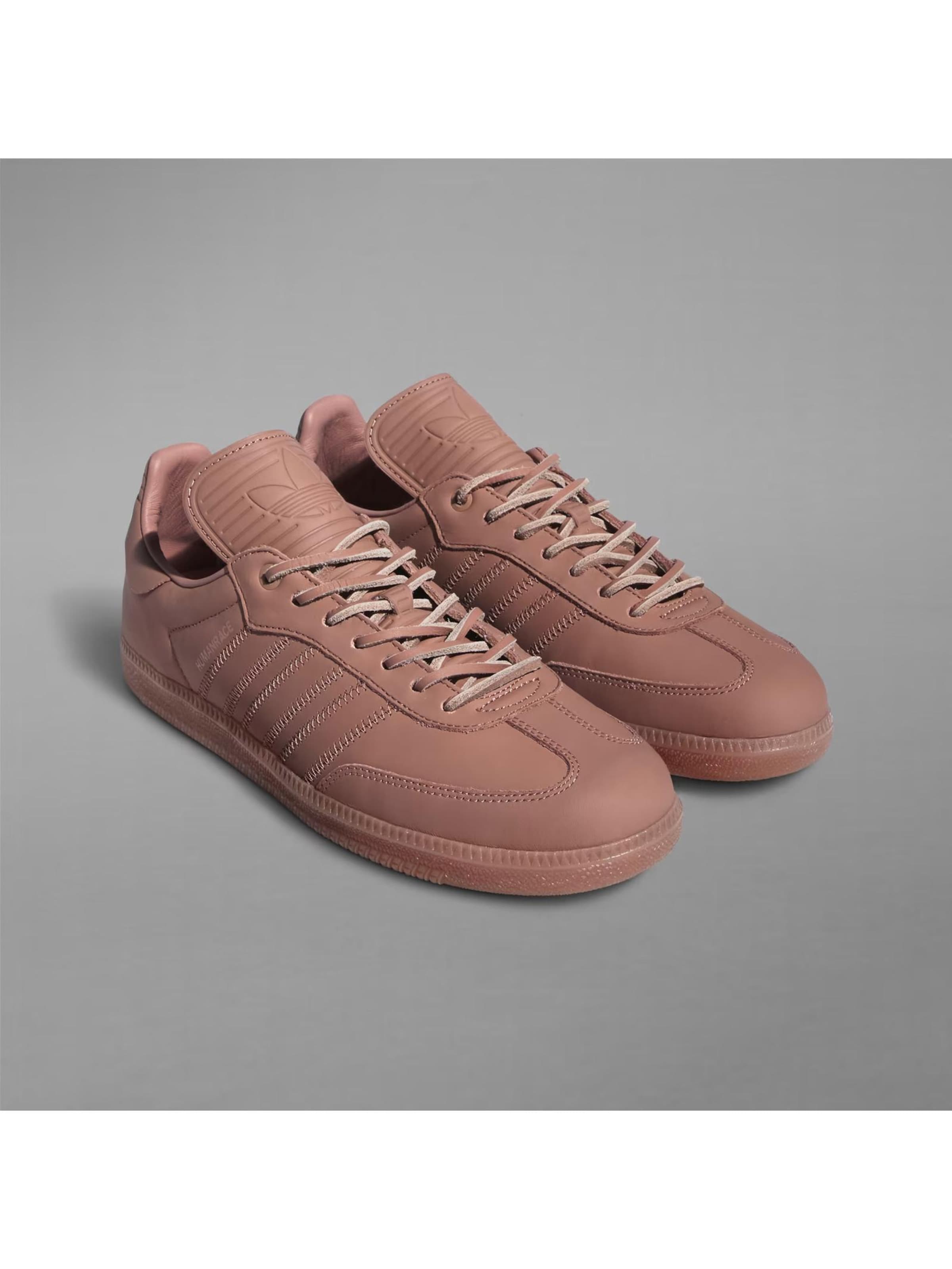 Scarpa sportiva 'adidas Humanrace Samba' di ADIDAS in marrone