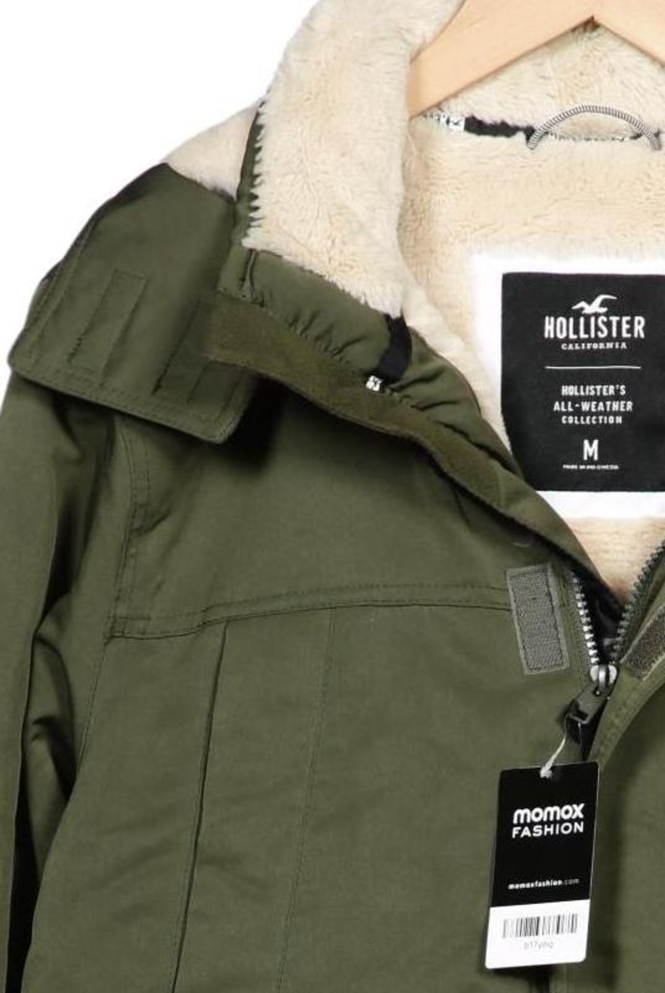 HOLLISTER Jacket & Coat in M in Green