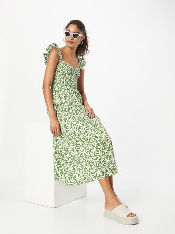 Rochie de vară de la Abercrombie & Fitch pe verde