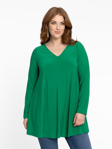 Yoek Tunic in Green: front