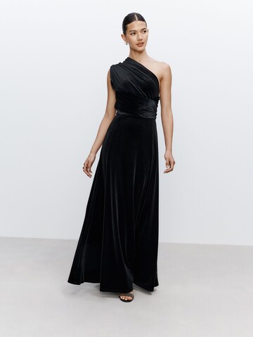 Next Kleid in Schwarz