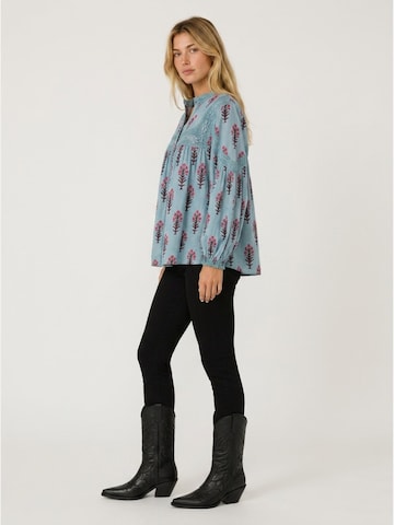 Miss June Blouse 'Lauriane' in Blue