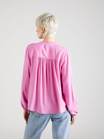 Marks & Spencer - Blusa em rosa