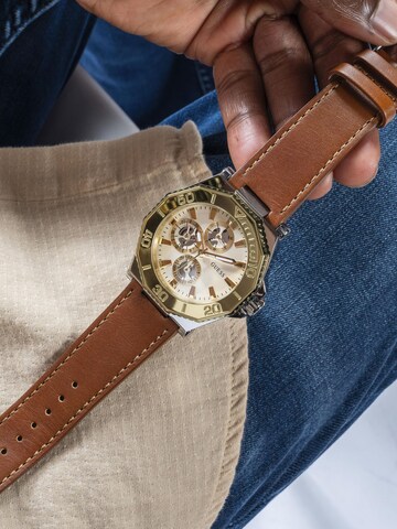Orologio analogico 'Prime' di GUESS in marrone