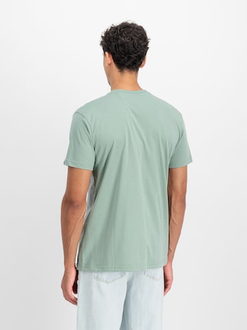T-Shirt ALPHA INDUSTRIES en vert