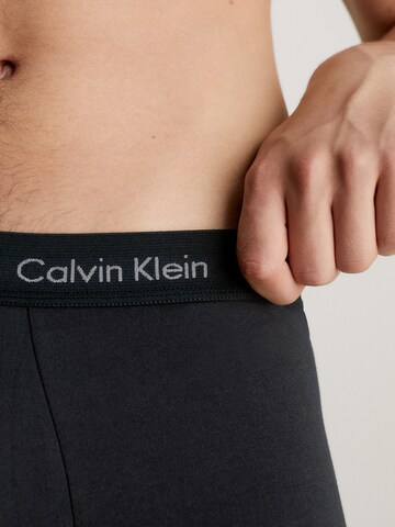 Regular Boxeri de la Calvin Klein Underwear pe negru