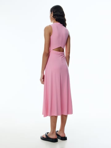 EDITED Kleid 'Talia' in Pink