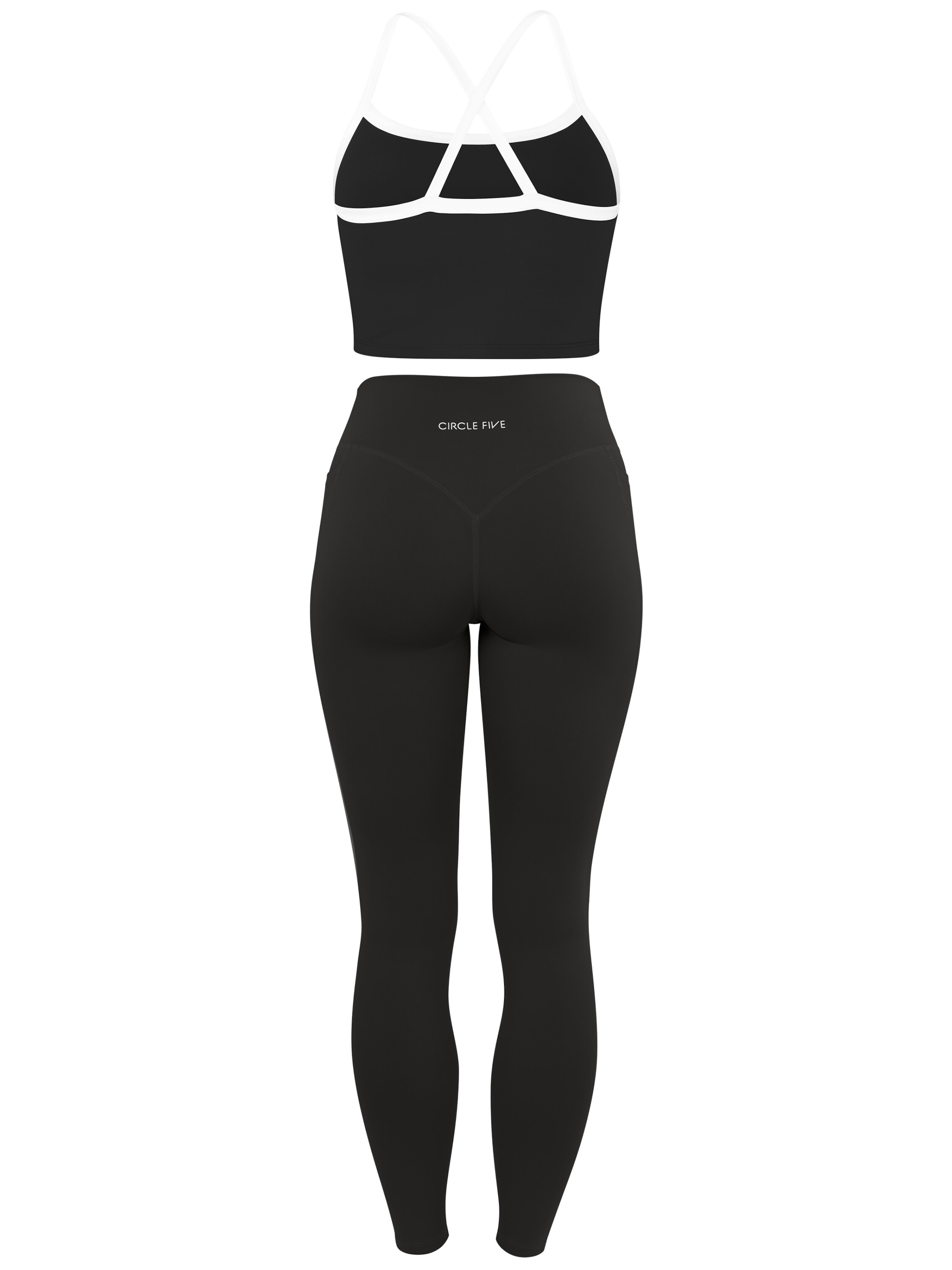 Bustino Completo sportivo di normani in nero
