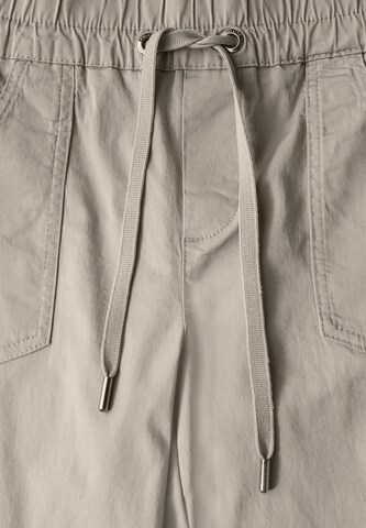 STREET ONE Slimfit Hose in Grau