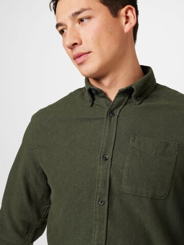 JACK & JONES Regular fit Button Up Shirt 'WALTER' in Green