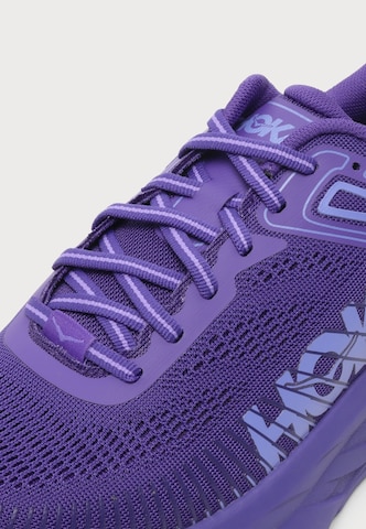 HOKA - Sapatilha de corrida 'BONDI 7' em roxo
