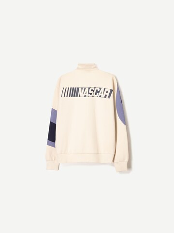 BershkaSweater majica - bež boja
