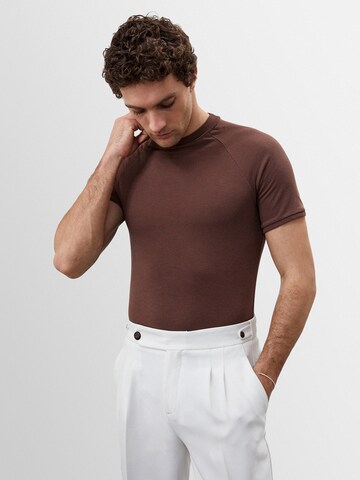 Tricou de la Antioch pe maro
