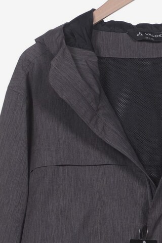 VAUDE Jacket & Coat in XXL in Grey
