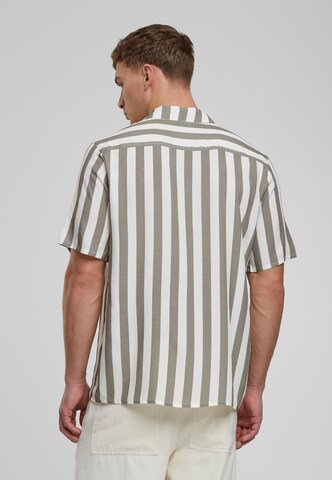 Urban Classics Regular fit Button Up Shirt in White