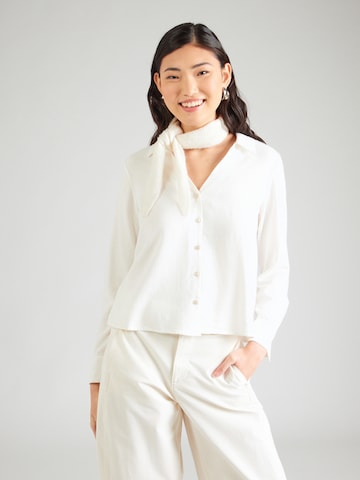 VERO MODA Blouse 'VMMYMILO' in White: front
