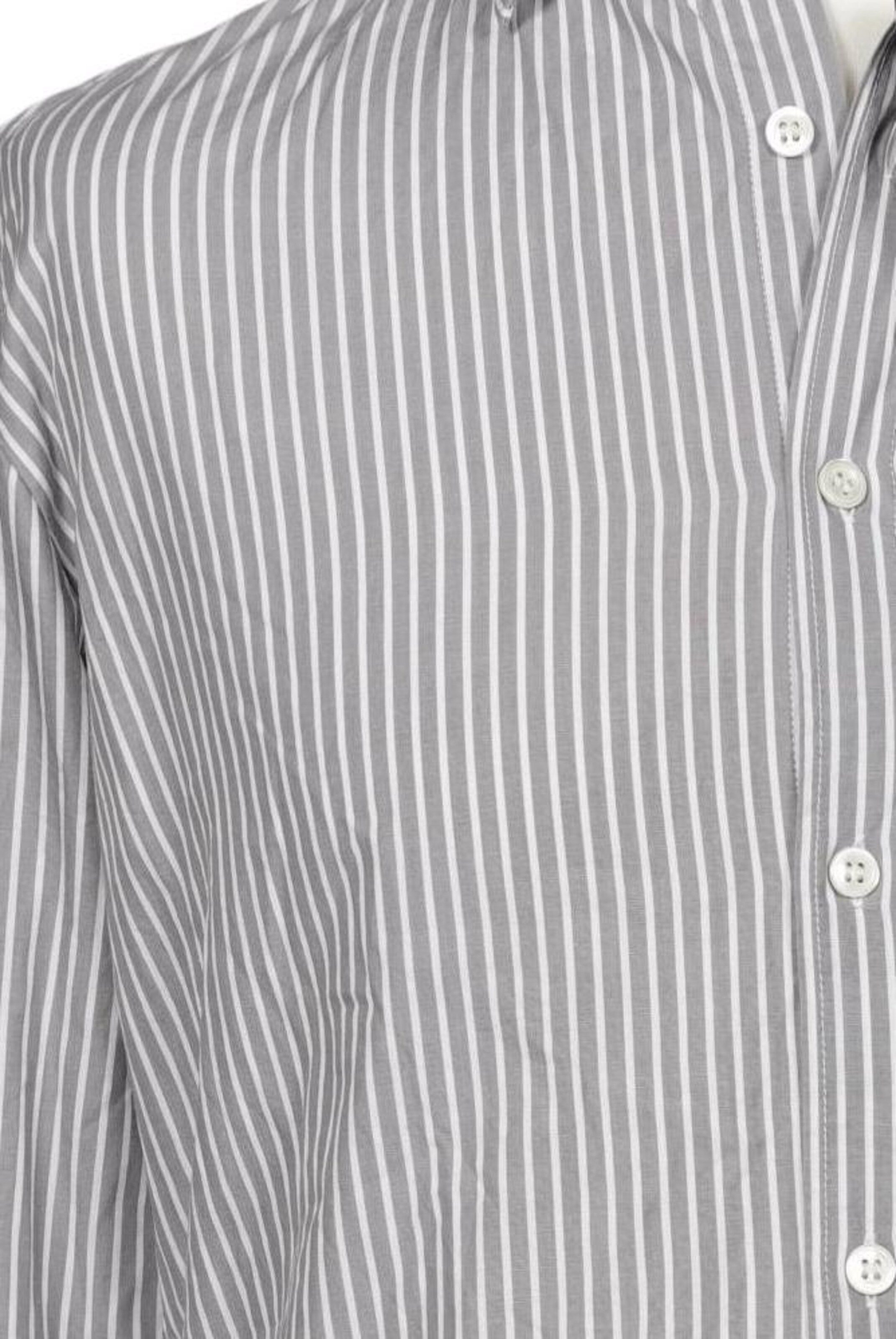 HUGO Button Up Shirt in L in Grey