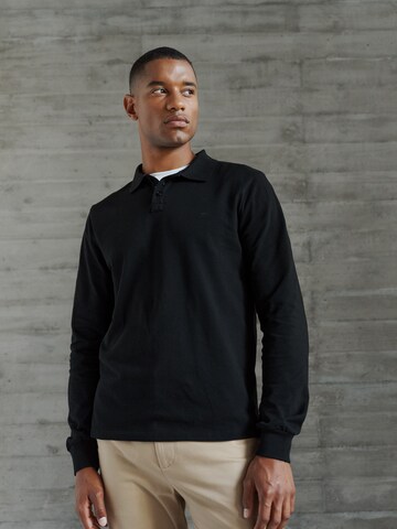 DAN FOX APPAREL T-shirt 'Essential' i svart: framsida