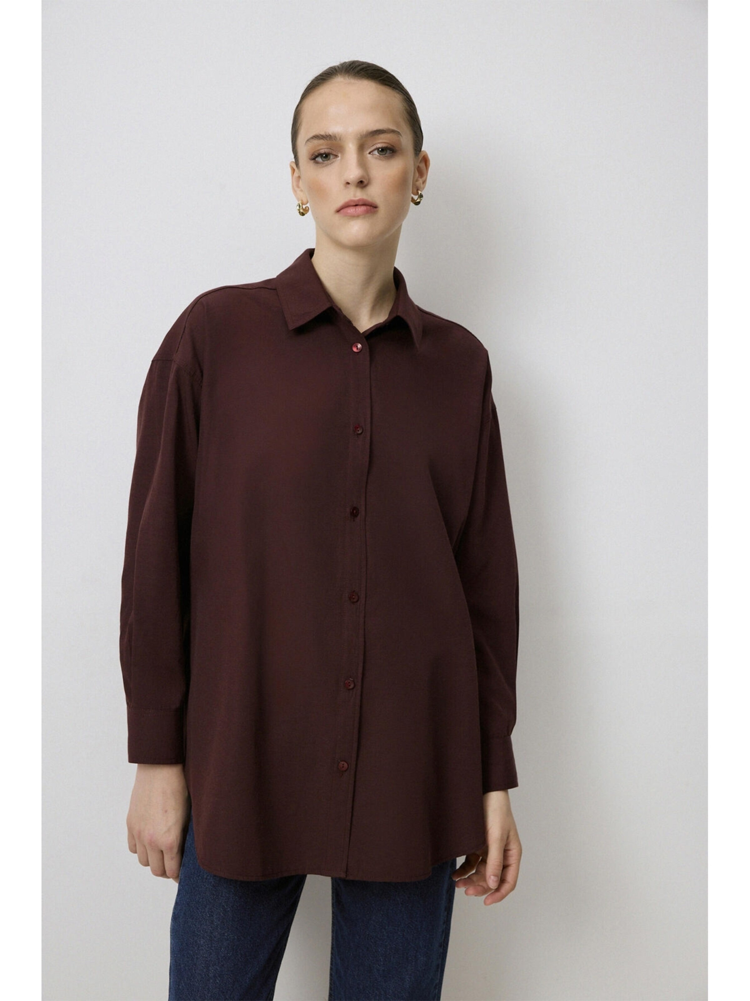Touché Privé - Camiseta 'Oversized Poplin Shirt' en rojo
