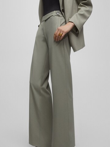 Pull&Bear Wide leg Trousers in Green