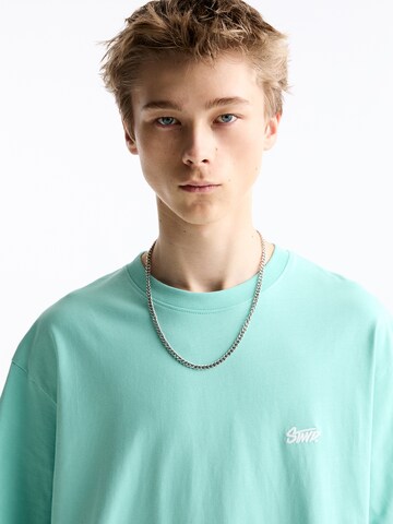 Pull&Bear T-Shirt in Grün
