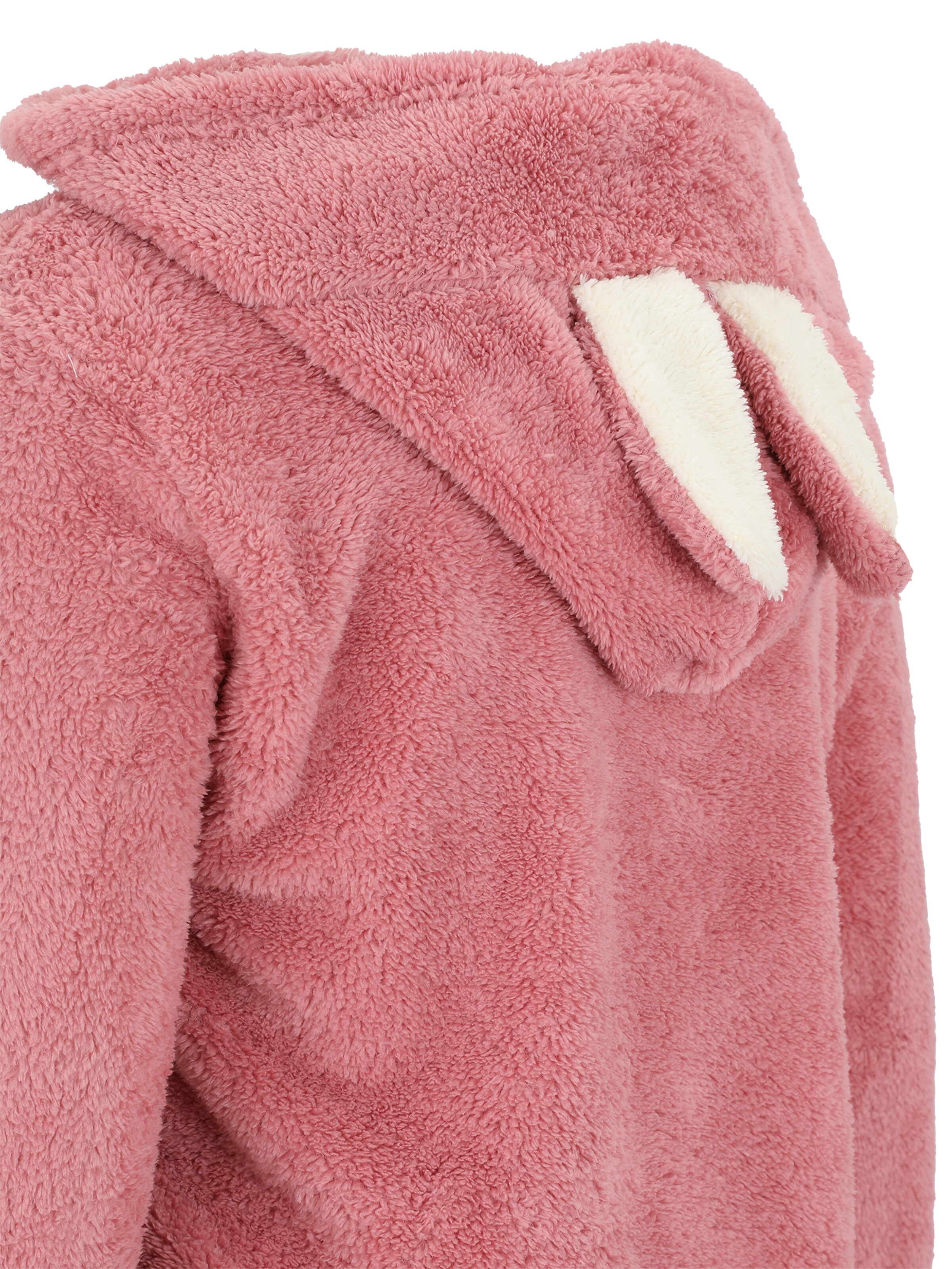 Pijama de la Trendyol Curve pe roz